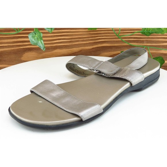 Madeline Sz 7 M Gray Ankle Strap Leather Women Sandals - Picture 1 of 8